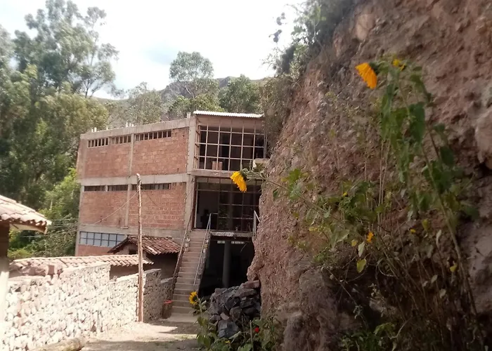 Aylluq Wasin Casa De Familia-guest House, Habitación Triple Urubamba